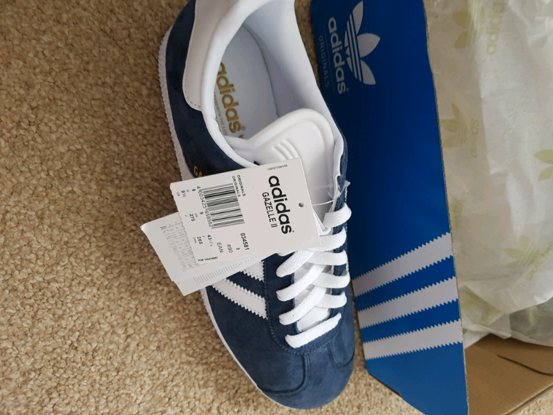 mens navy gazelles size 9
